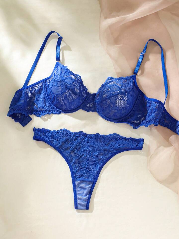 Blue Floral Lace Underwire Lingerie Set