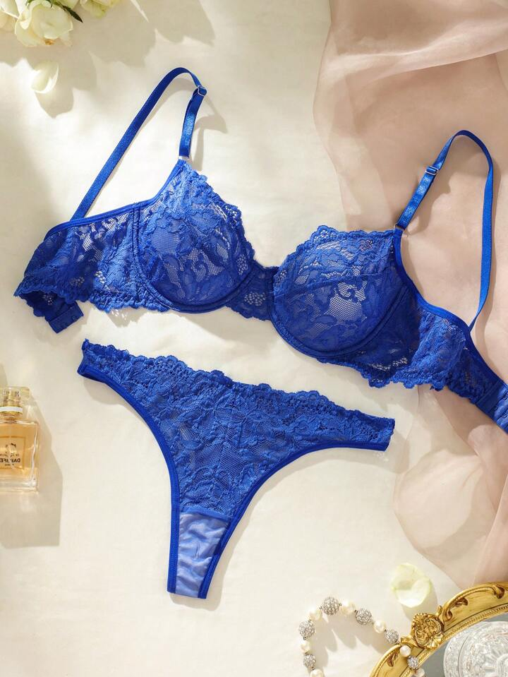 Blue Floral Lace Underwire Lingerie Set